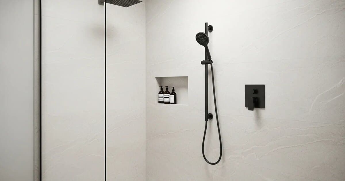 Tub-to-Shower with Built-In Bench